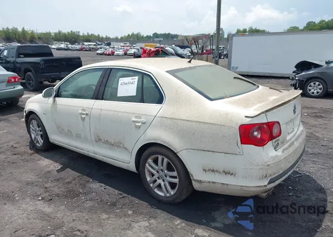 2007 Volkswagen Jetta Wolfsburg из США, поврежденный, VIN 3VWEF71K07M131964